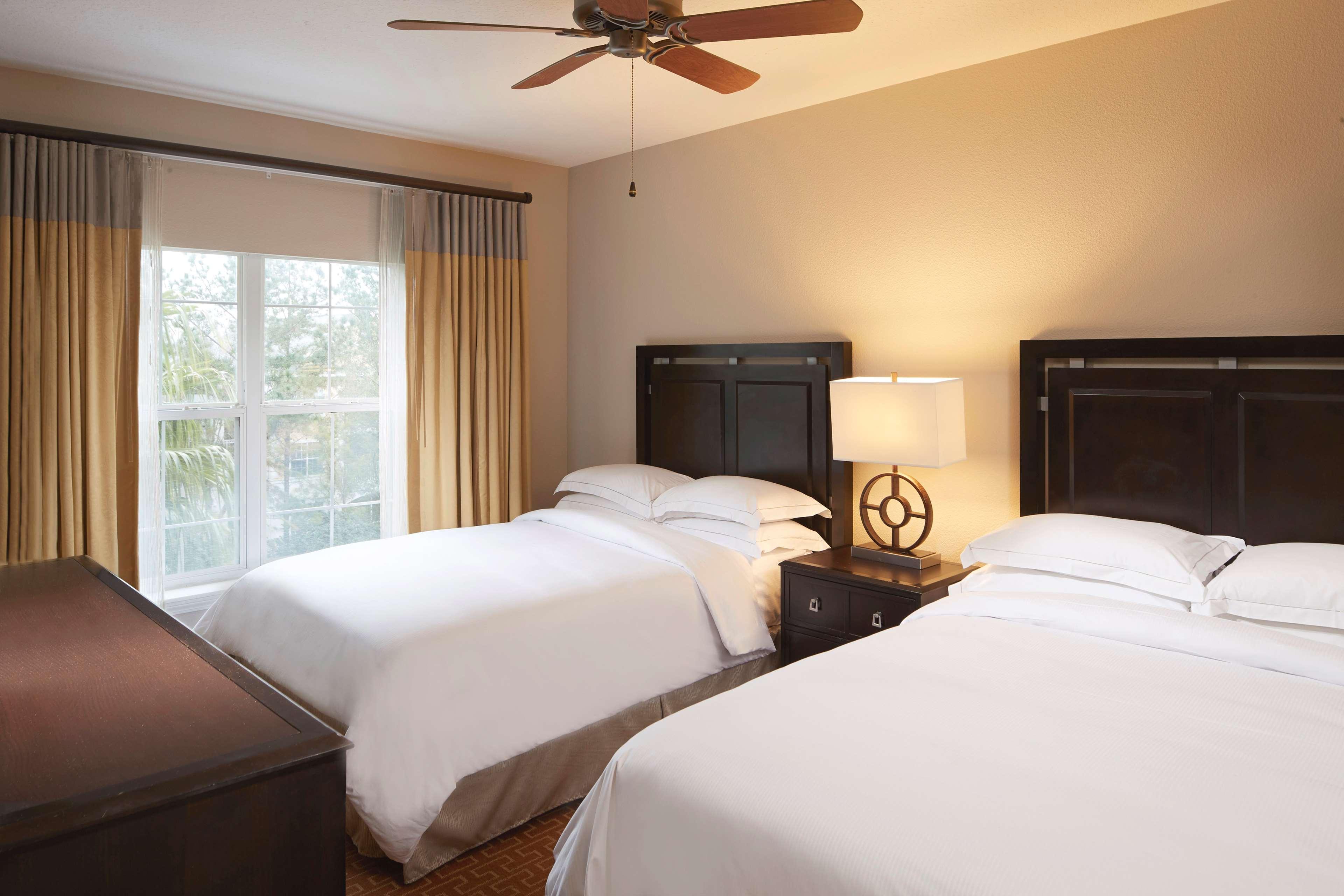 Hilton Grand Vacations Club Tuscany Village Orlando Lake Buena Vista Exterior photo