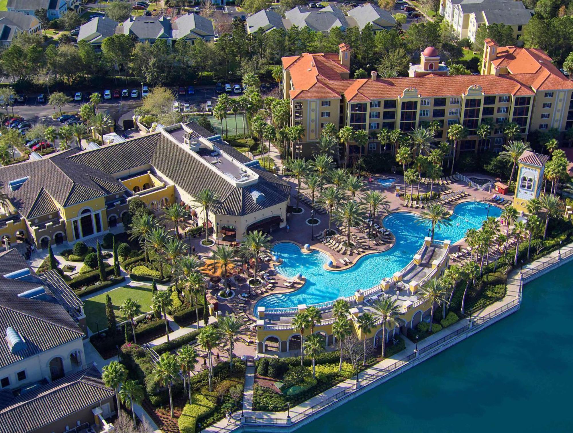 Hilton Grand Vacations Club Tuscany Village Orlando Lake Buena Vista Exterior photo