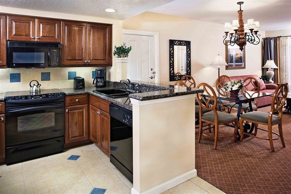 Hilton Grand Vacations Club Tuscany Village Orlando Lake Buena Vista Room photo